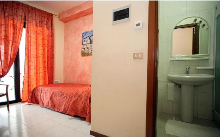 Hotel Cristal Bari Dış mekan fotoğraf