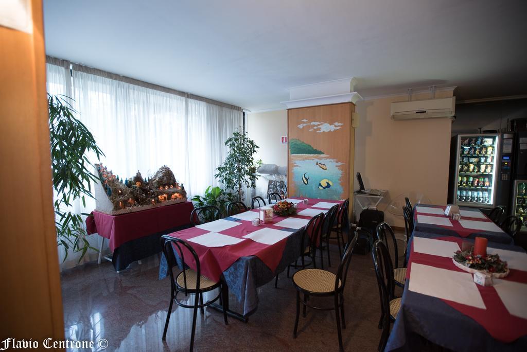Hotel Cristal Bari Dış mekan fotoğraf