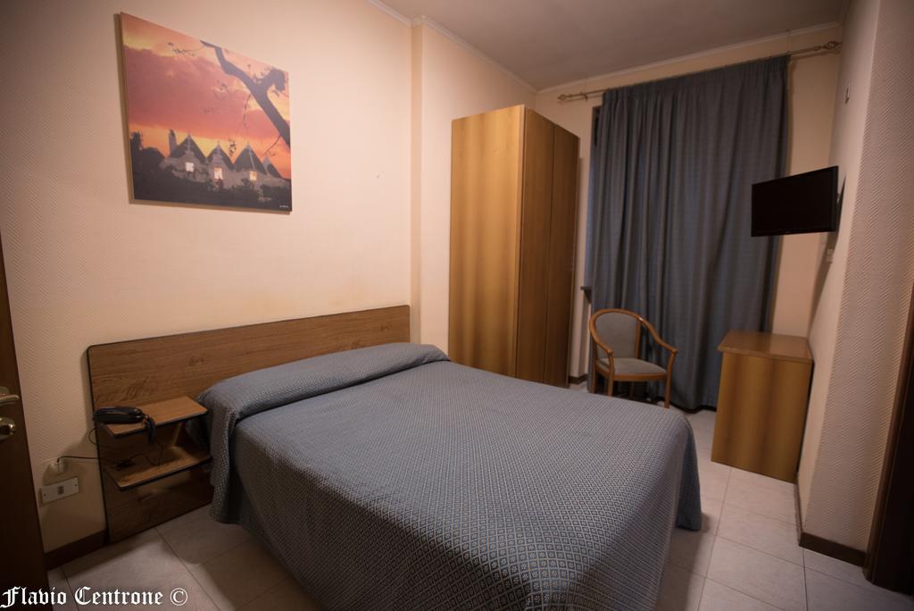 Hotel Cristal Bari Dış mekan fotoğraf