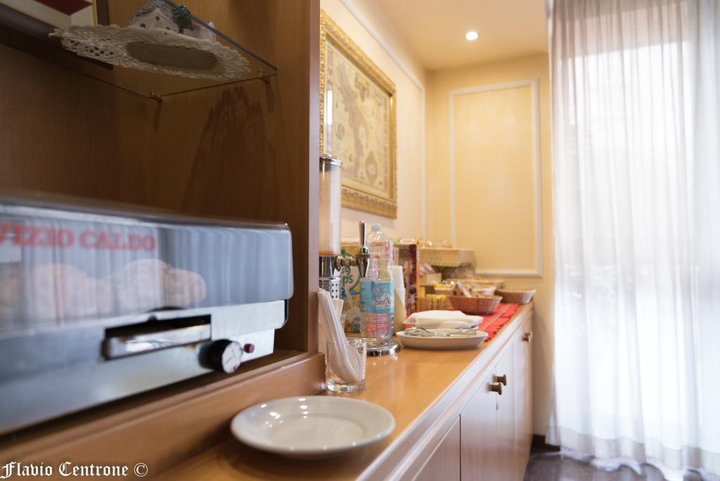 Hotel Cristal Bari Dış mekan fotoğraf